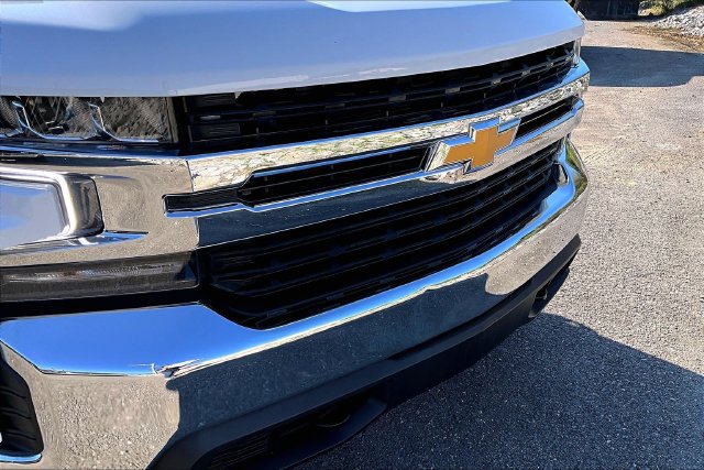 Used 2022 Chevrolet Silverado 1500 LT AWD/4WD image 30