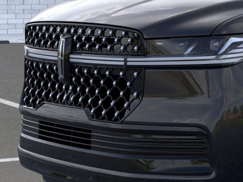 New 2026 Lincoln Navigator Black Label image 17