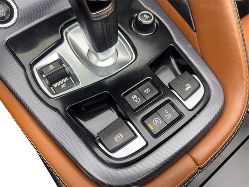 Used 2021 Jaguar F-TYPE Convertible image 64