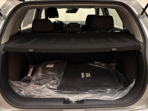 Certified 2026 Hyundai Venue SE image 10