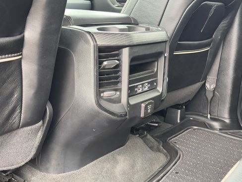 Used 2022 RAM 1500 Limited w/ Body Color Bumper Group AWD/4WD image 26