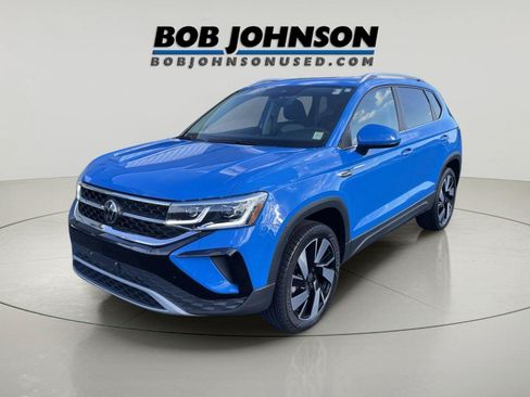 Used 2023 Volkswagen Taos SEL AWD/4WD image 7