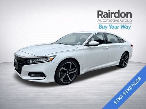 Used 2019 Honda Accord Sport image 3