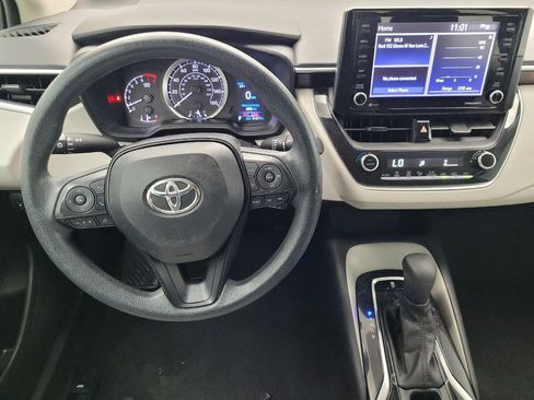 Used 2022 Toyota Corolla LE FWD image 22