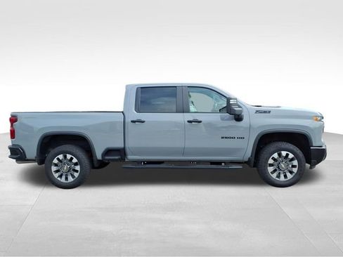 Used 2024 Chevrolet Silverado 2500 Custom w/ Custom Value Package AWD/4WD image 13