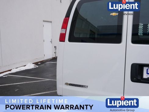 Used 2024 Chevrolet Express 2500 w/ Driver Convenience Package image 6