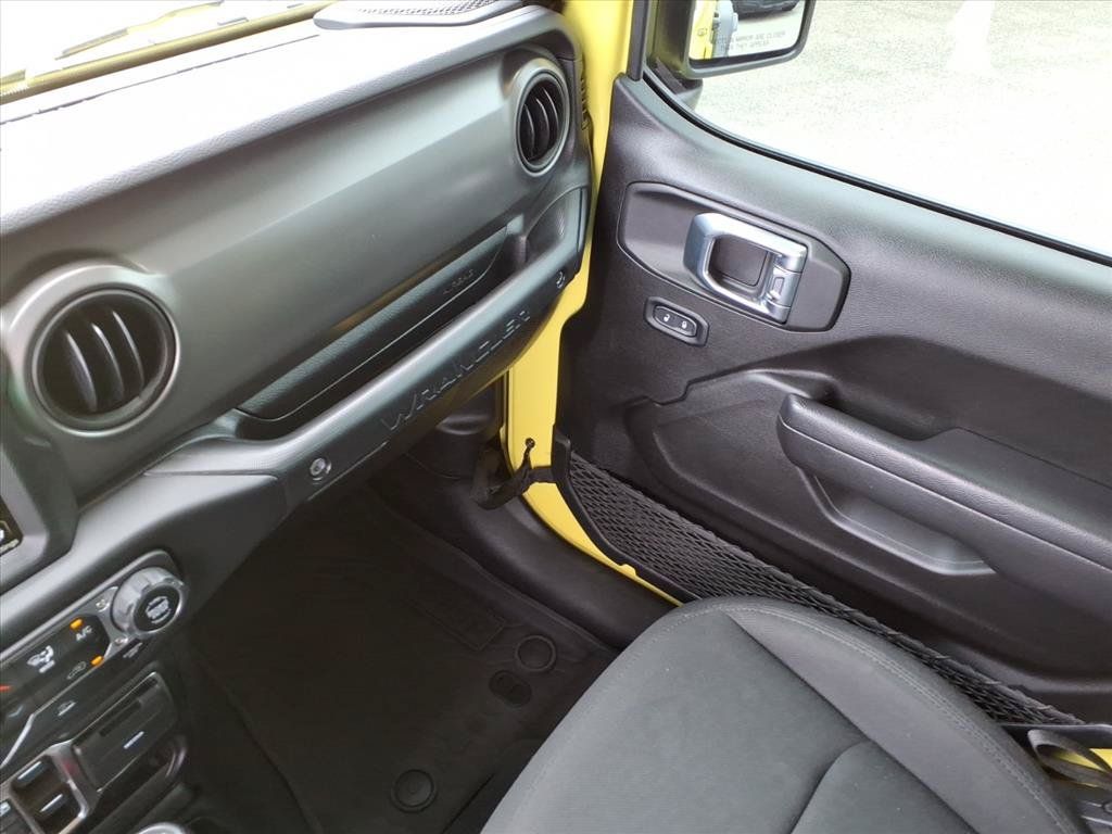 Used 2022 Jeep Wrangler Unlimited Sport AWD/4WD image 34