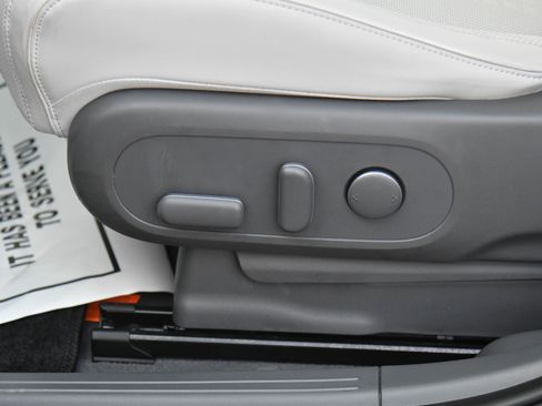 Used 2022 Hyundai Ioniq 5 SEL image 17