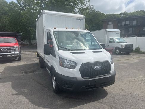 Used 2024 Ford Transit 350 image 3