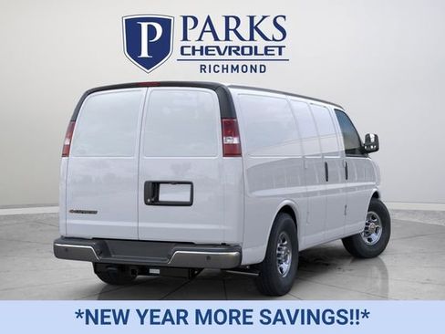 New 2025 Chevrolet Express 2500 w/ Driver Convenience Package image 4