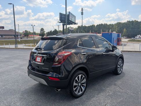 Used 2022 Buick Encore Preferred w/ Safety Package image 5