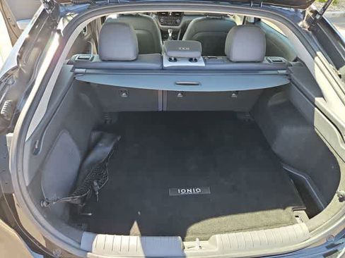 Used 2022 Hyundai Ioniq Limited image 35