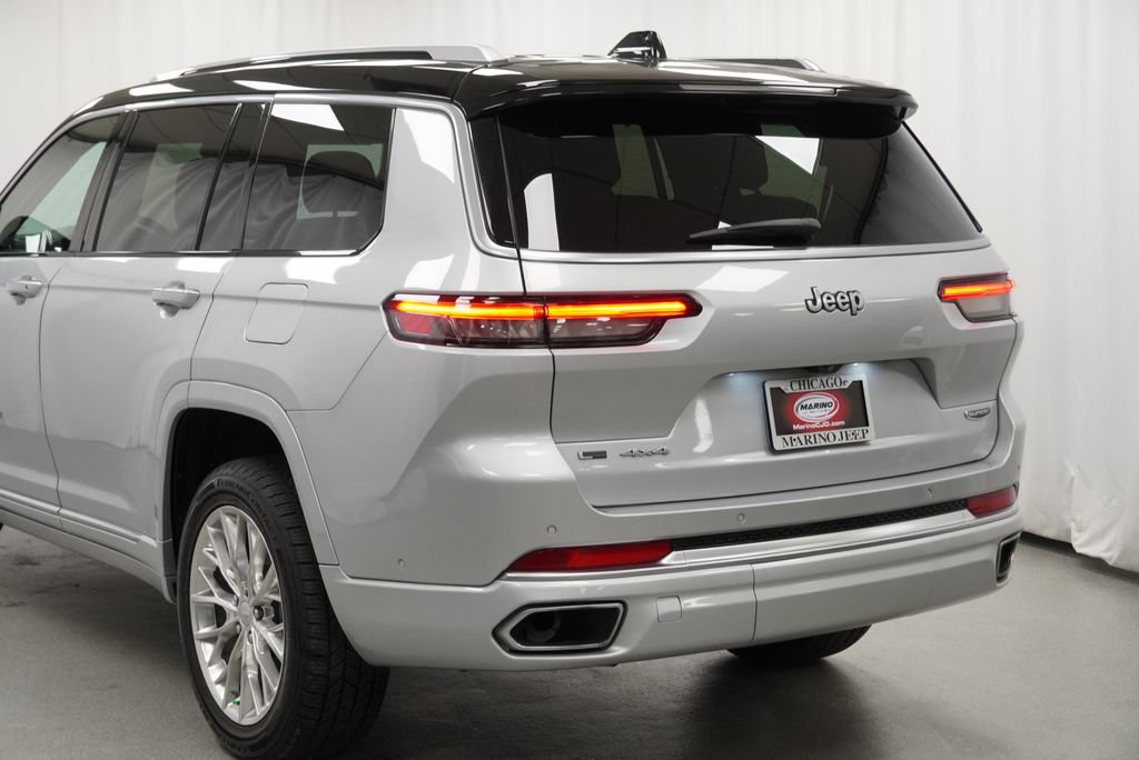 Used 2021 Jeep Grand Cherokee L Summit w/ Luxury Tech Group V AWD/4WD image 23