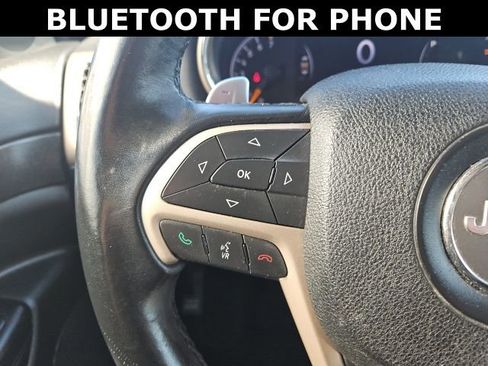 Used 2017 Jeep Grand Cherokee Laredo image 13