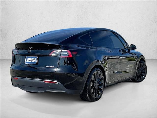 Used 2025 Tesla Model Y Performance AWD/4WD image 2