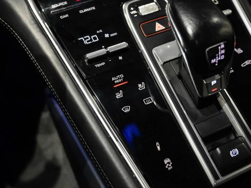 Used 2018 Porsche Panamera 4S AWD/4WD image 23