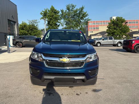 Used 2020 Chevrolet Colorado W/T w/ WT Convenience Package RWD image 8