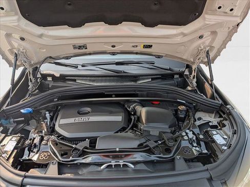 Used 2026 BMW X1 xDrive28i w/ Technology Package image 16