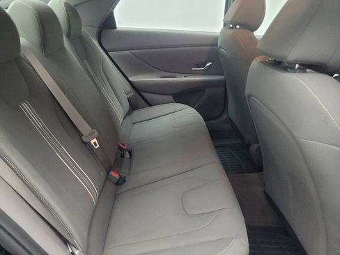 Used 2023 Hyundai Elantra SEL w/ Convenience Package FWD image 19