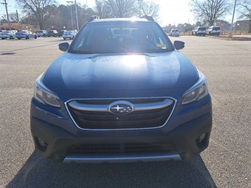 Used 2022 Subaru Outback Limited w/ Popular Package #2 image 3