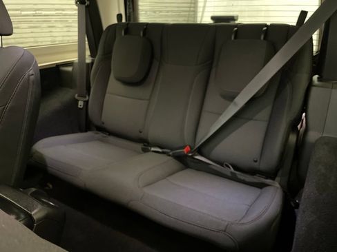 Certified 2022 Jeep Wrangler Sport AWD/4WD image 20