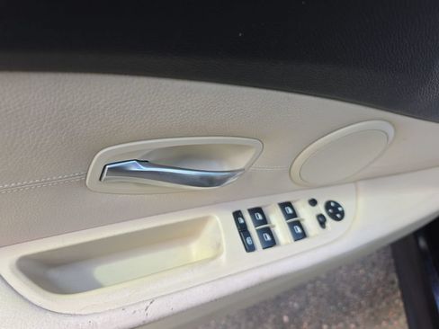 Used 2008 BMW 550i Sedan RWD image 11