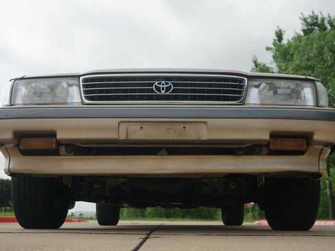 Used 1991 Toyota Cressida RWD image 25