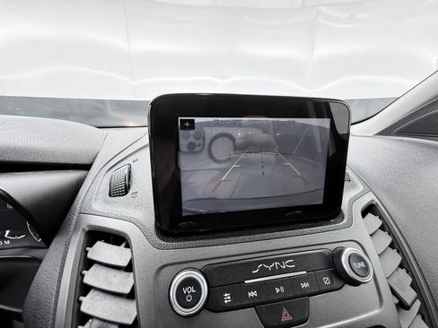 Used 2019 Ford Transit Connect XLT FWD image 23