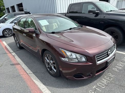 Used 2014 Nissan Maxima 3.5 S w/ Limited Edition Package FWD image 1