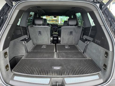 Used 2020 Cadillac XT6 Premium Luxury AWD/4WD image 9