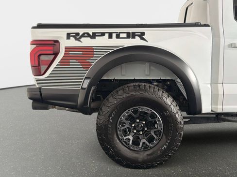 Used 2025 Ford F150 Raptor w/ Equipment Group 803A Raptor R AWD/4WD image 18