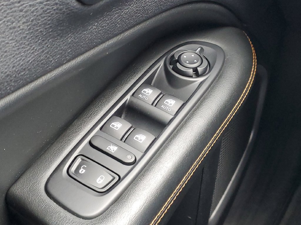 Used 2019 Jeep Compass Limited AWD/4WD image 21