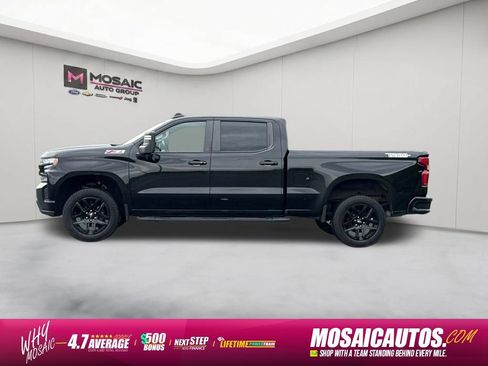 Used 2021 Chevrolet Silverado 1500 LT Trail Boss w/ Bed Protection Package AWD/4WD image 4