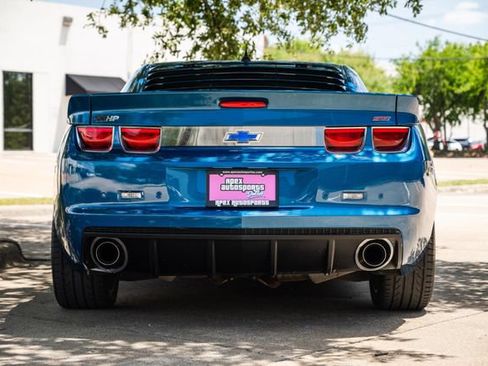 Used 2010 Chevrolet Camaro SS w/ RS Package RWD image 13