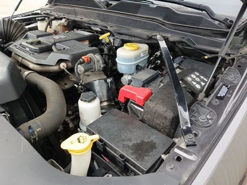 Used 2021 RAM 3500 Tradesman w/ Chrome Appearance Group image 58