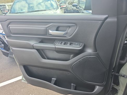 New 2026 RAM 1500 Express image 15