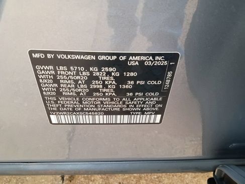 Used 2025 Volkswagen Atlas SE FWD image 9