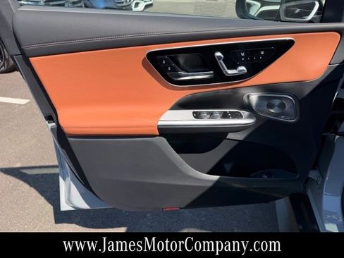 New 2026 Mercedes-Benz GLC 300 4MATIC image 12