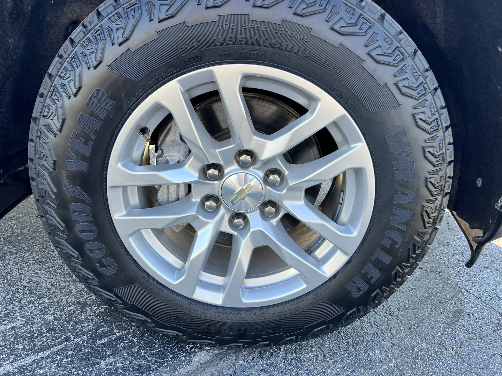 Used 2021 Chevrolet Silverado 1500 LT RWD image 11