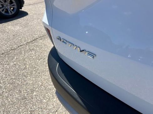Certified 2023 Ford Escape Active AWD/4WD image 25
