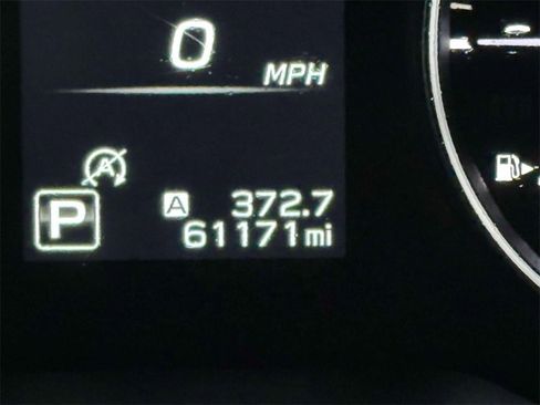 Used 2020 Subaru Outback Premium image 26