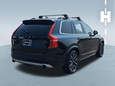 Used 2018 Volvo XC90 T5 Momentum w/ Convenience Package AWD/4WD image 4