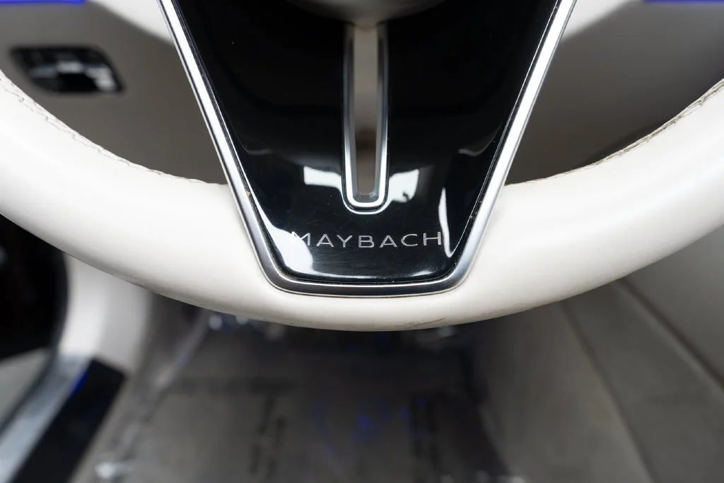 Used 2023 Mercedes-Benz Maybach S 580 4MATIC image 32