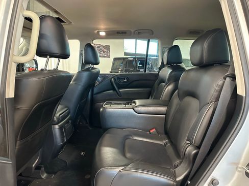 Used 2022 INFINITI QX80 Luxe w/ Cargo Package image 35