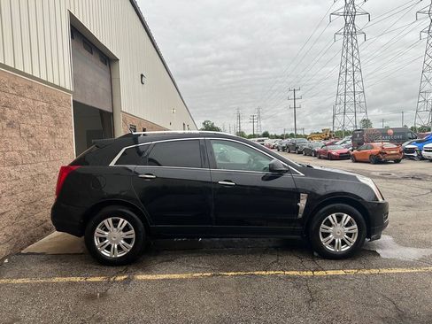 Used 2010 Cadillac SRX Luxury FWD image 4