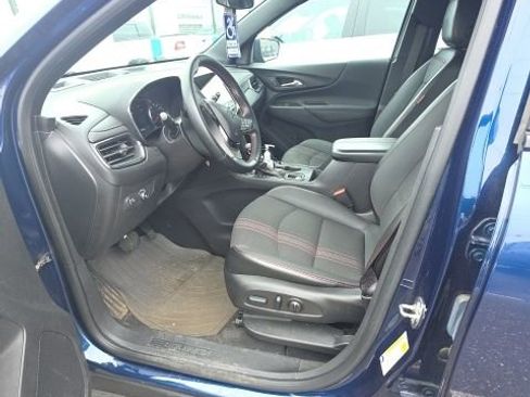 Used 2023 Chevrolet Equinox RS image 4