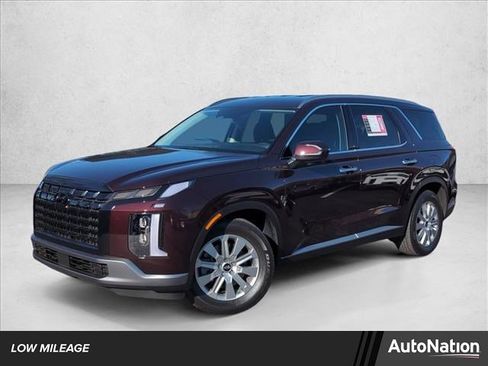 Used 2025 Hyundai Palisade SEL image 1
