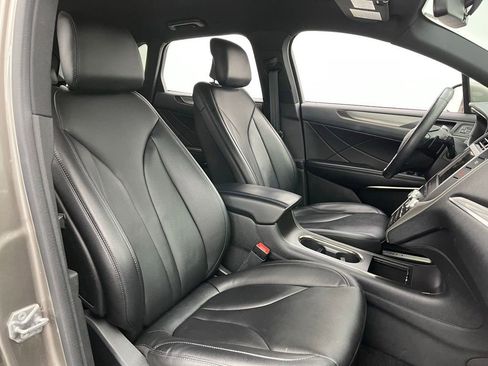 Used 2017 Lincoln MKC Premiere AWD/4WD image 31