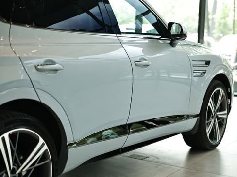 New 2026 Genesis GV80 3.5T e-SC AWD/4WD image 8