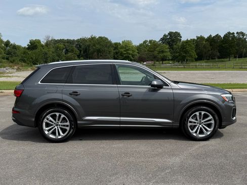 Used 2025 Audi Q7 2.0T Premium Plus w/ Premium Plus Package AWD/4WD image 7